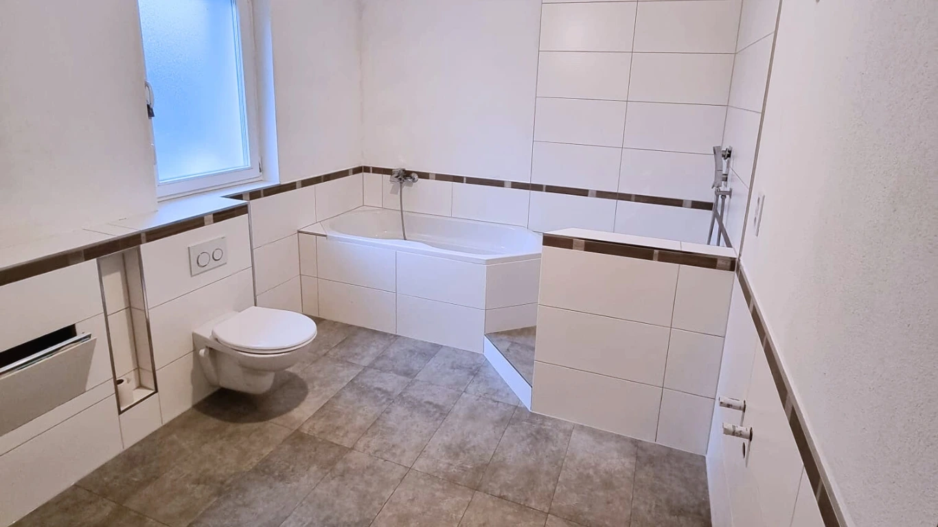 Badezimmer Sanierung für einen Kunden